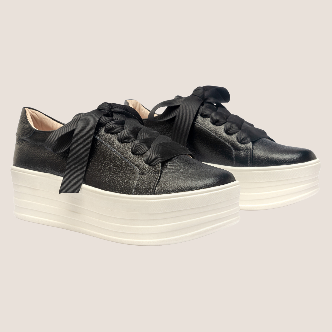 P Leather Tennis Shoes - Black Outlet