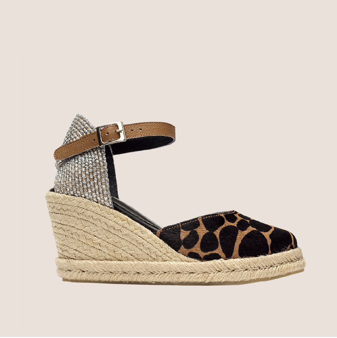 Mayorca Media Folia - Giraffe