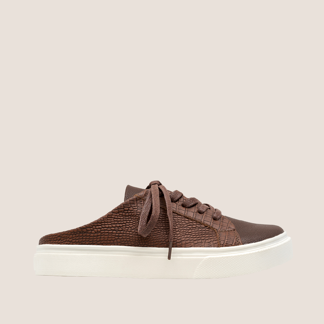 Low Folia Tennis Shoes - Coffee