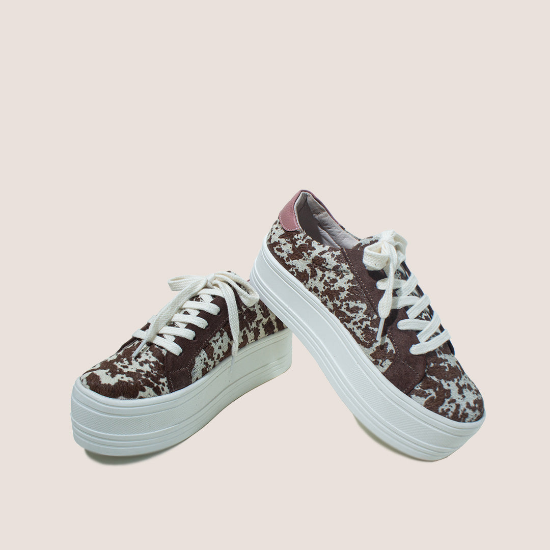 Tennis P Folia - Cow