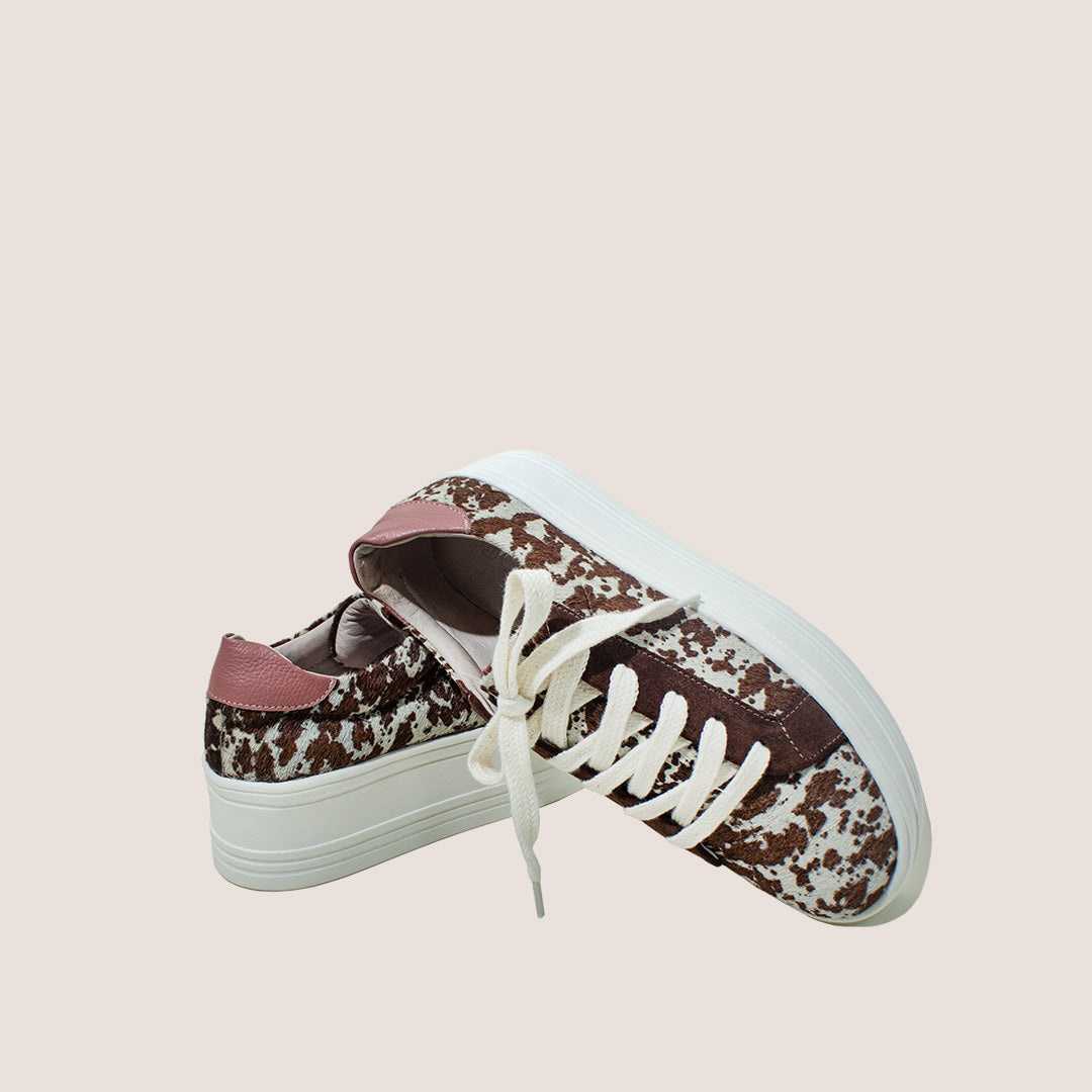 Tennis P Folia - Cow